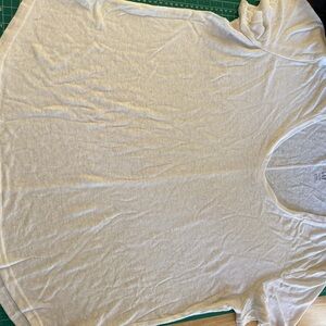 Gap (tall) Classic White Women's v-Neck Top